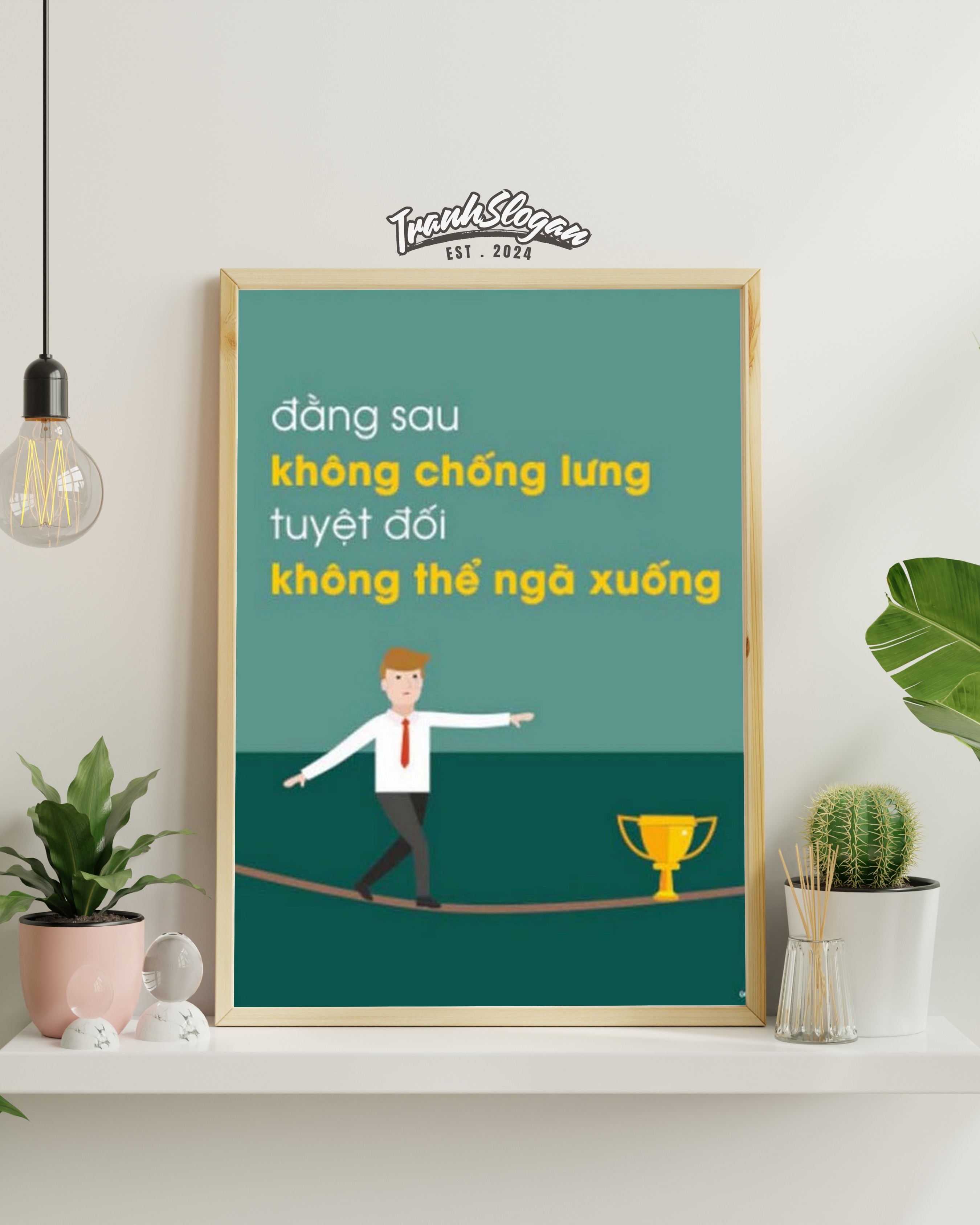 Đằng sau không chống lưng tuyệt đối không thể ngã xuống